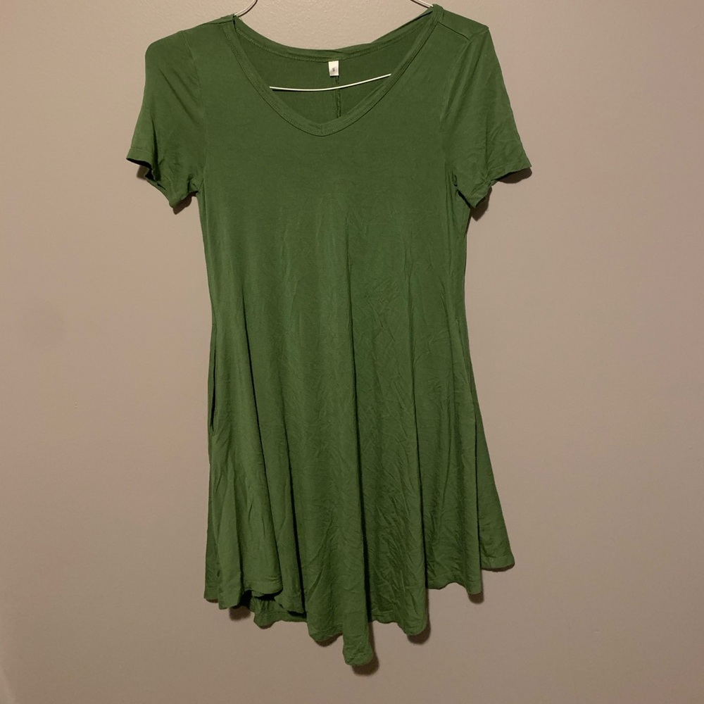 Green cotton dress